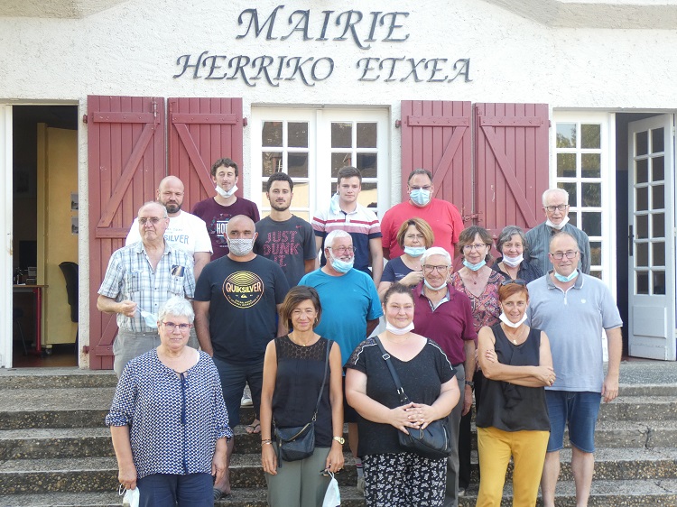 GAZTIAK bere "arena" ükenen dü R3an aritzeko 