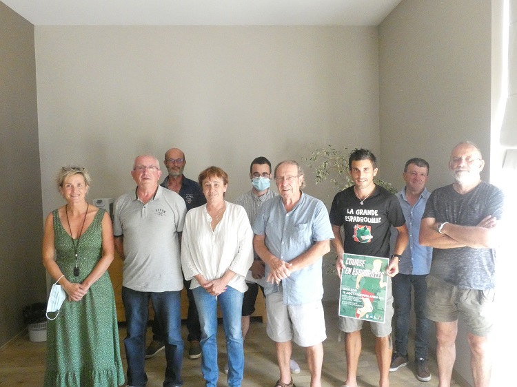 Espartinaren besta eginen da neskenegünean