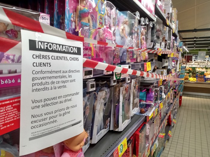 Supermerkatuek beharrezkoak diren ekoizpenak baizik ez dütüe saltzen