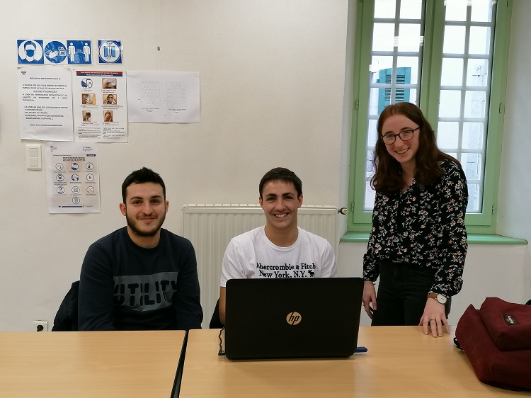 Azia elkarteak bere gida libürüa aberasten dü