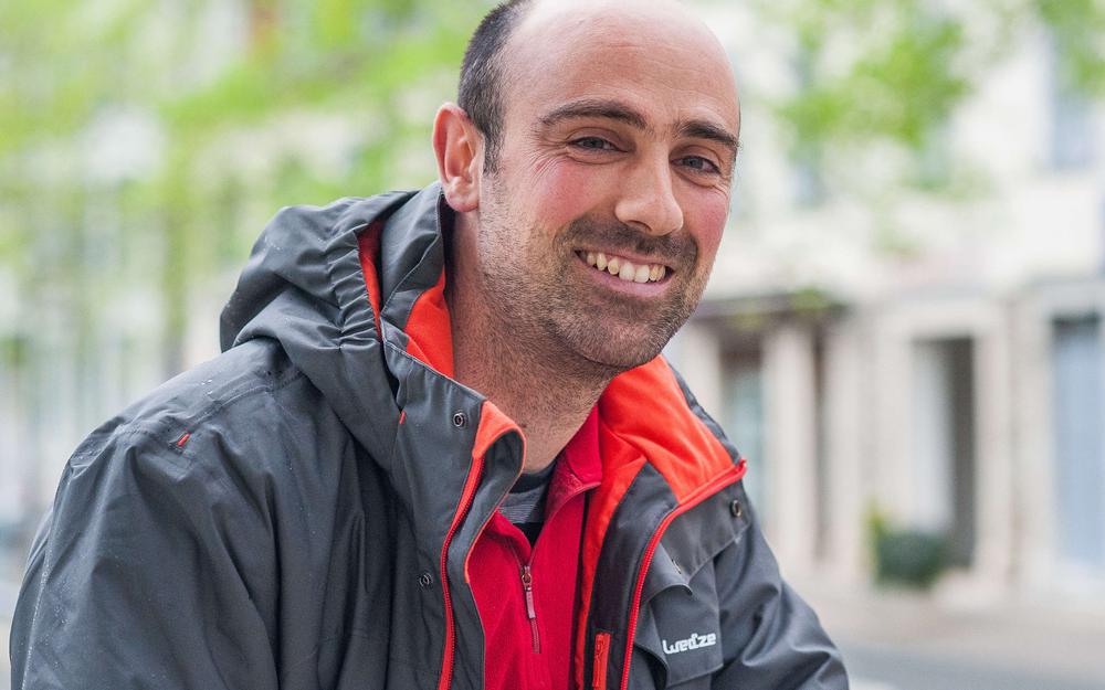 düala 20 urte AZF-en zapartaketa agitü zen Tolosan!