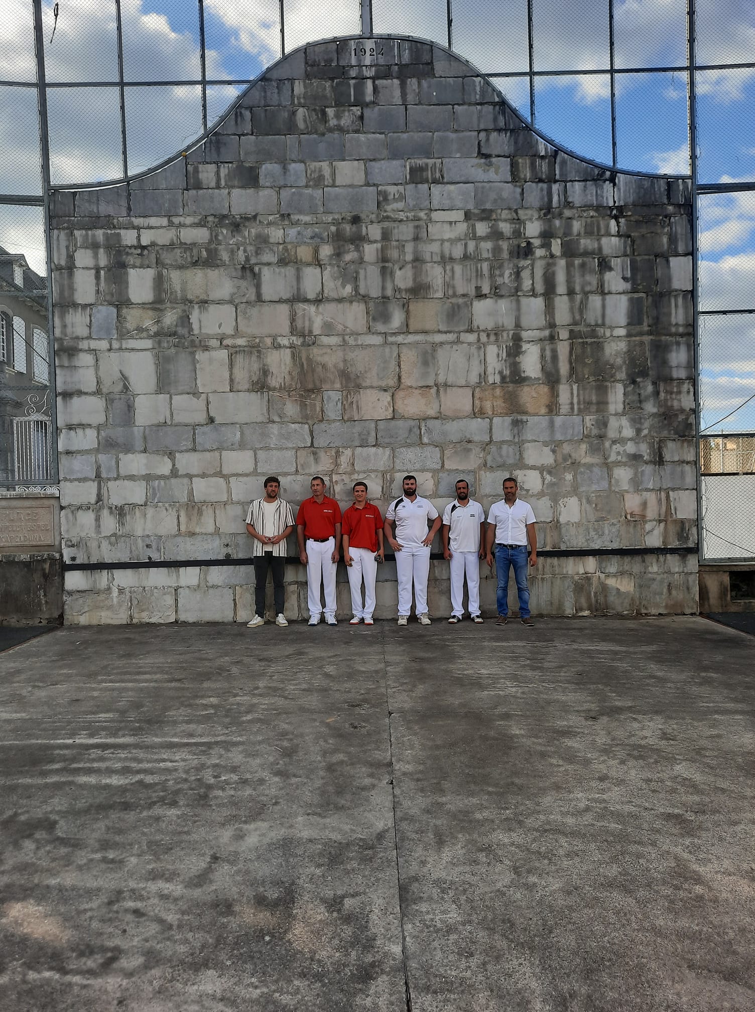 Xiberoko txapelgoa arrapartitü da!!