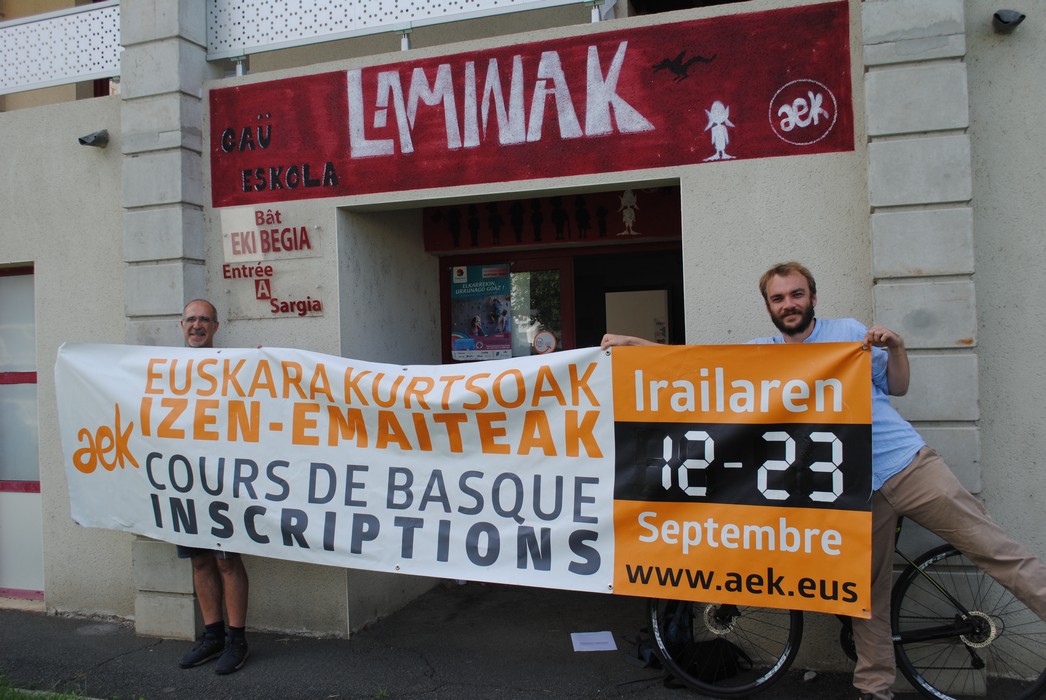 Gaü Eskolan izena eman!!