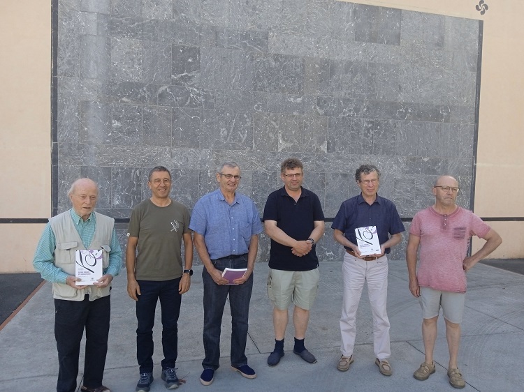 Allande Socarros-etaz, libürü bat