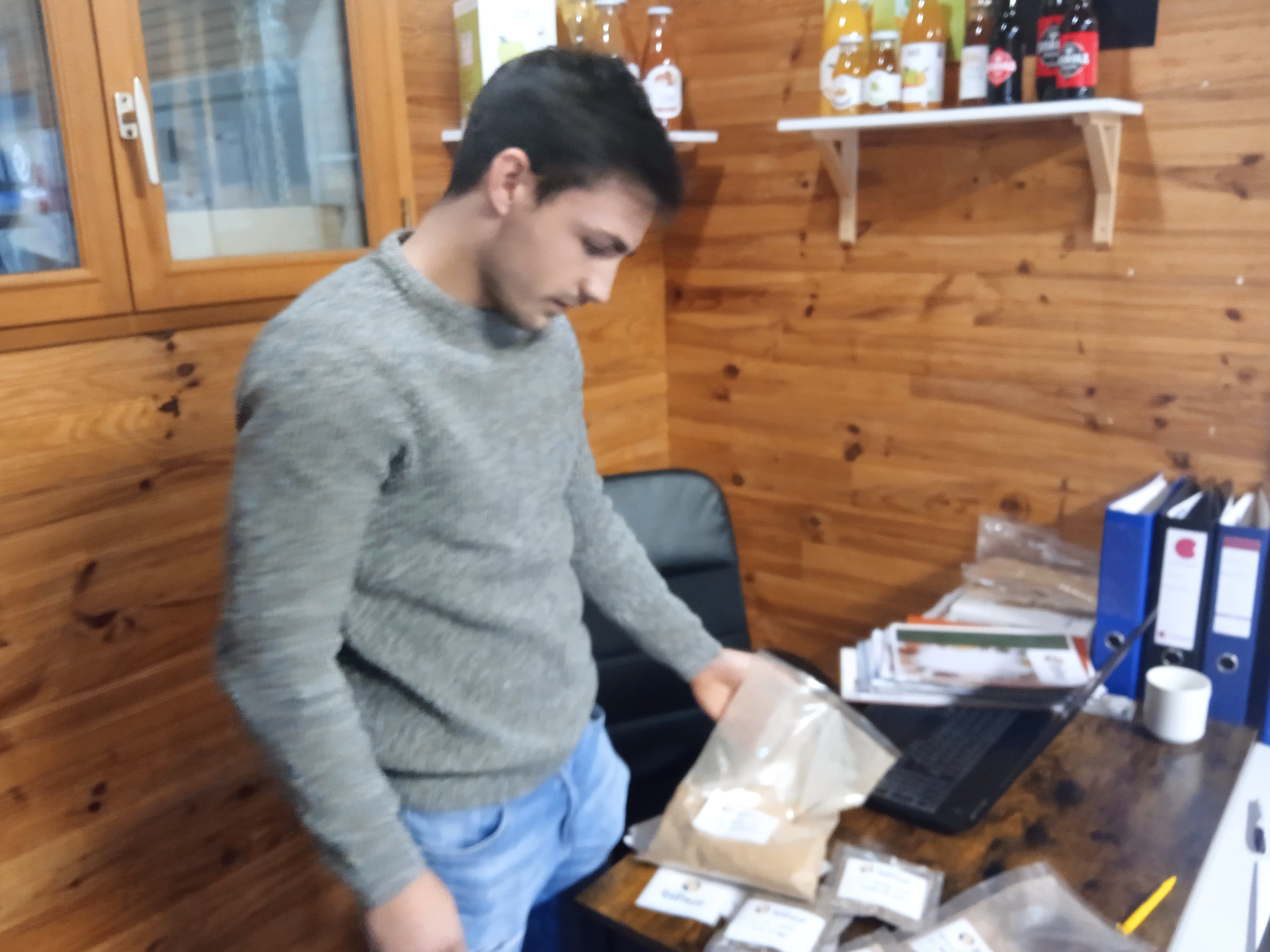 BIHUR enpresak agro janariaren ondarkinak arra-erabili nahi dütü