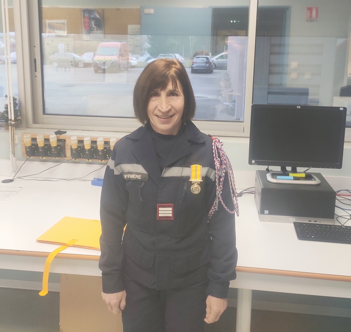 Josette Jimenez-ek Legion d Honneur medaila errezebitüko dü