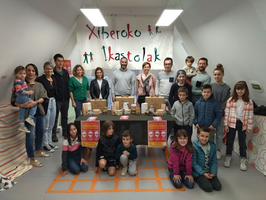 20 urte ikaskoliak egiten !