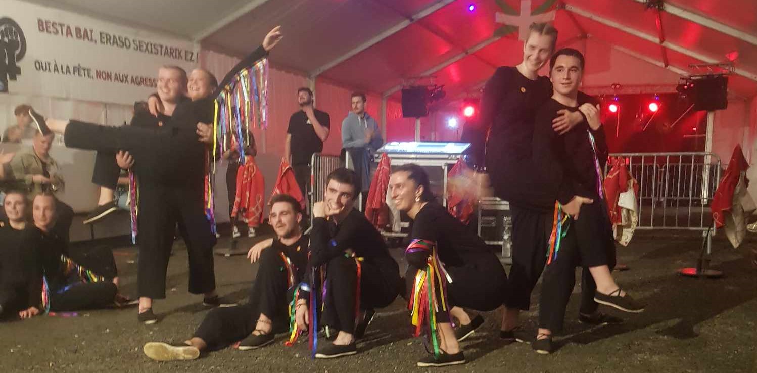 BRILILI taldea aidatü da!