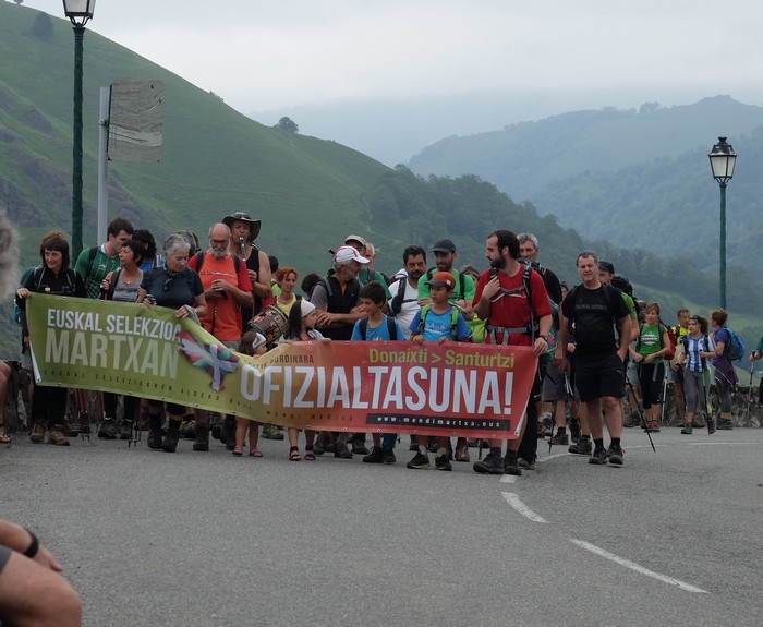 Mendi martxa Xiberotik igaran zaikü