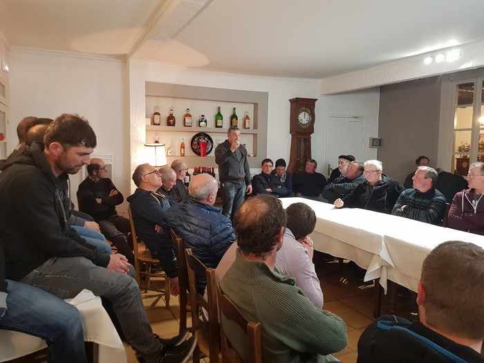 100 jentez goiti bildü dira Ligin hartzari ez erraiteko