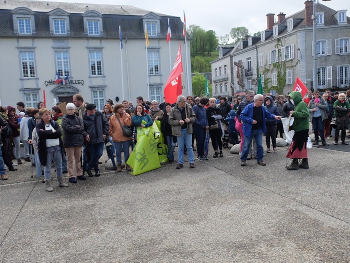 Aurten ere ez date maiatz lehen bateratürik Xiberoan