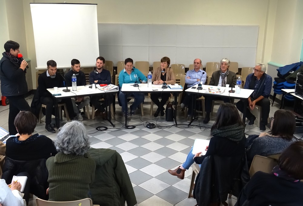 Xiberoko garapen ekonomikoaz gogoeta aitzina doa.