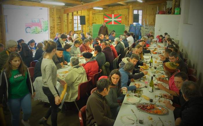 Frederic Larranaga, Kako etxaltekoa