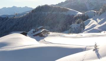 Izarbek ere zabaltzen dü neskenegün hontan