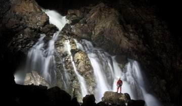 Kuntent dira Santagraziko LA VERNA harpearen joanarazleak uda huntan ukan düen bijitalarietaz