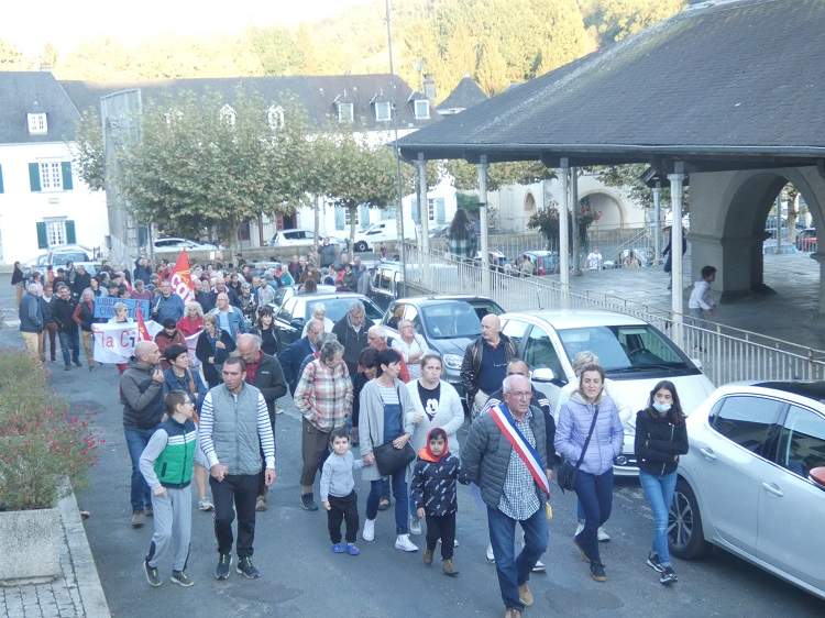 xiberoa batzarri lürralde bat izan nahi da!!