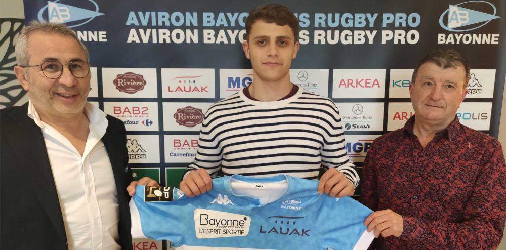 Barkoxtar bat Baionako Aviron-arentako ariko da