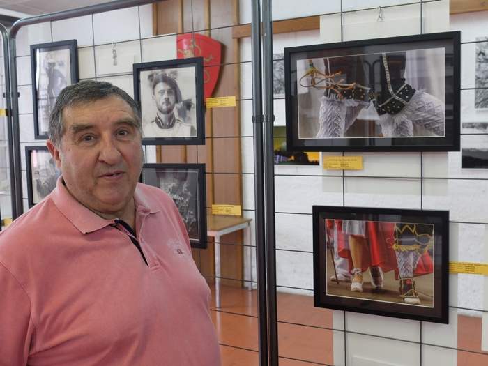 Uda Lurra erakuska Atarratzen